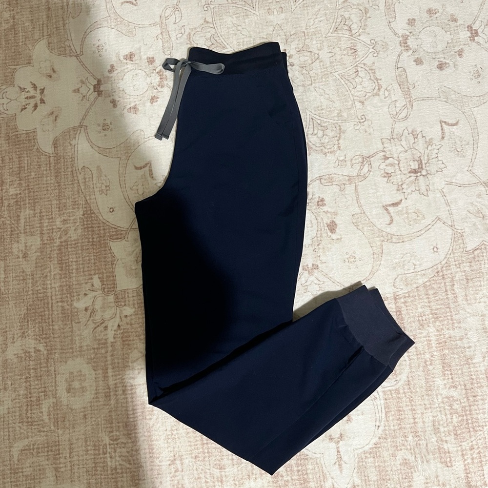 FIGS | Jogger Scrub Pant | Navy | Small Tall!